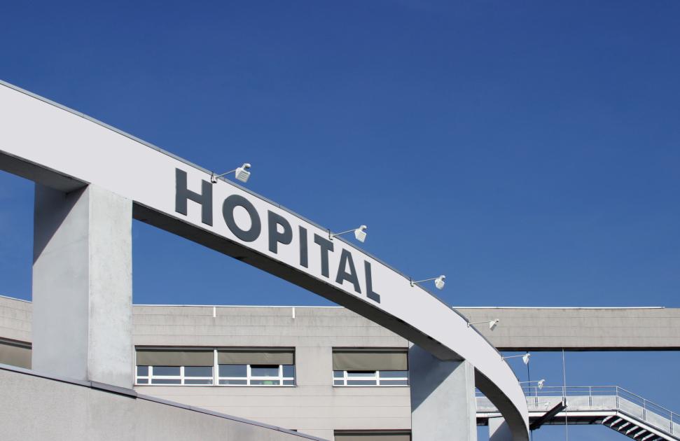 hôpital