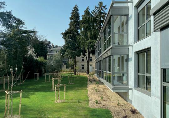 La maison de Nicodème, esprit "maison" et coin jardin